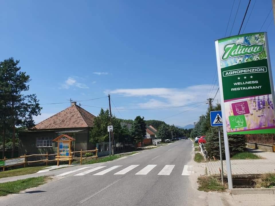 Agropenzion 7Divov Dolna Krupa Екстер'єр фото